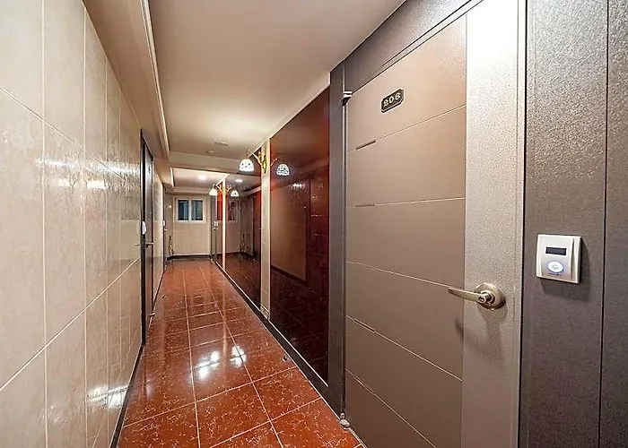 Hotel Hngstay 2*